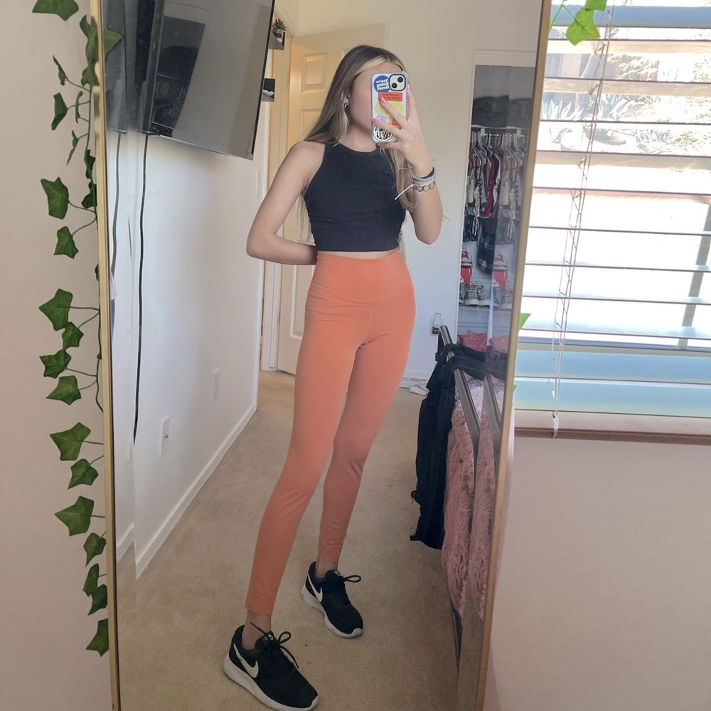 Orange nike yoga leggings!